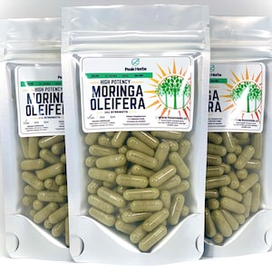 Pure Organic Moringa Oleifera Superfood Capsules - Nutrient Dense, Tree of Life, Organic, NON-GMO, Peak Herbs