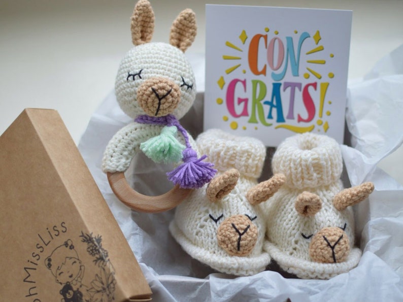 Unique pregnancy gift box for mom to be baby boy girl shower Gender reveal gift llama booties Congratulations pregnancy gift for new mom image 4