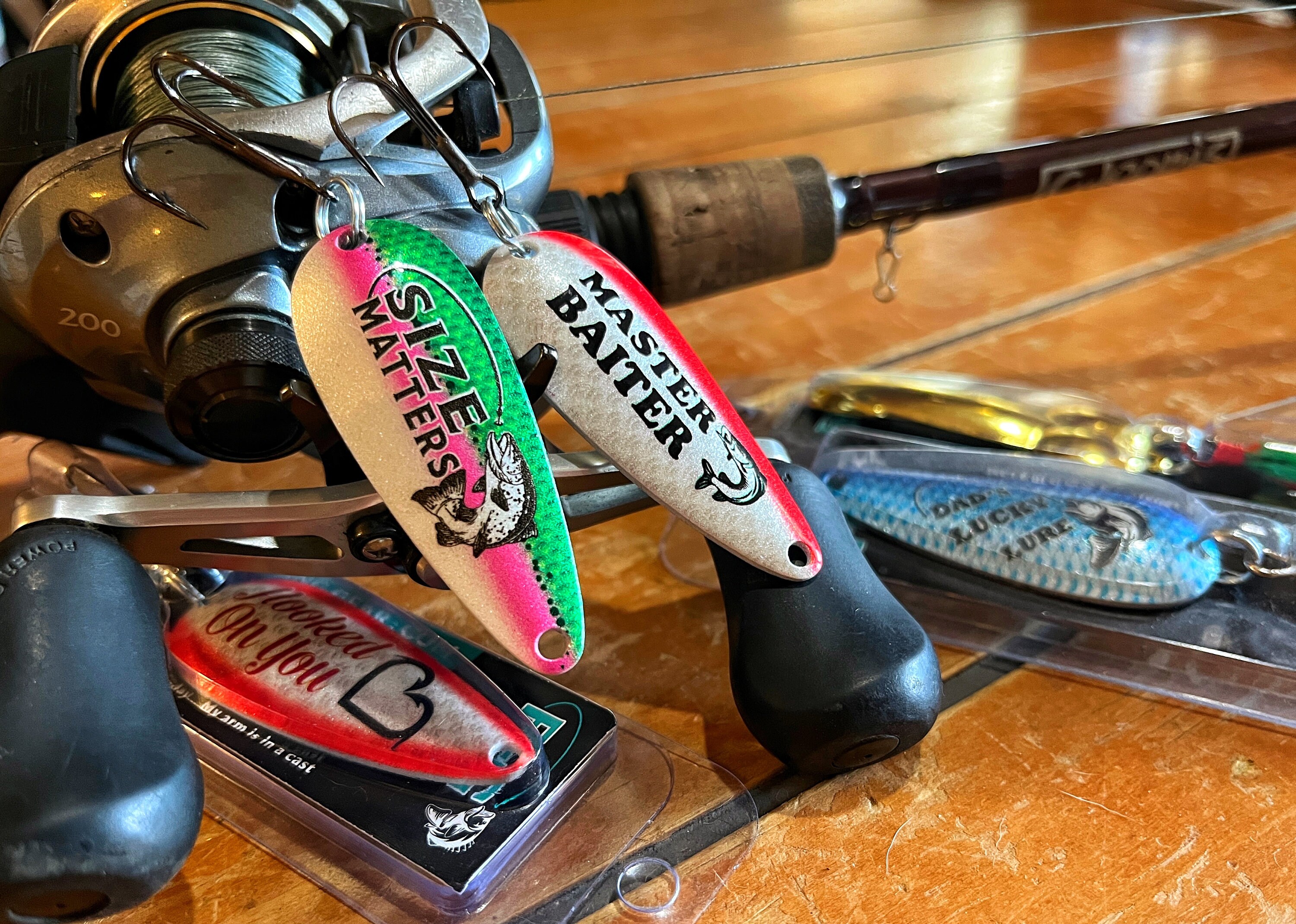 Funny Fishing Lure 'master Baiter' Gag Gift for Fisherman, Hilarious Dad Birthday Present, Adult Humor Fishing Tackle" - Etsy Funny Fishing Lure 'master Baiter' Gag Gift for Fisherman, Hilarious Dad Birthday Present, Adult Humor Fishing Tackle" - Etsy