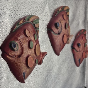 3 Piece Fish Family Rare & Retro Wall Art Plaque&#39;s Chalkware 3-d and earth tonescolors