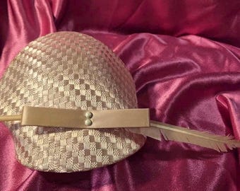 Vintage Beret Style Pillbox Hat Baby Pink Woven Material  display picture 2