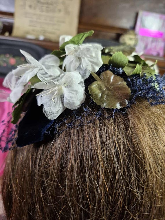 Vintage Hats - Black Velvet Calot or Juliet Hat, … - image 7