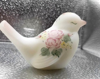 Vintage Fenton Milky White Glass Bird 95th Anniversary Limited Edition in Dainty Elegant Pink Rose Garden Design Hand-painted by Fluharty