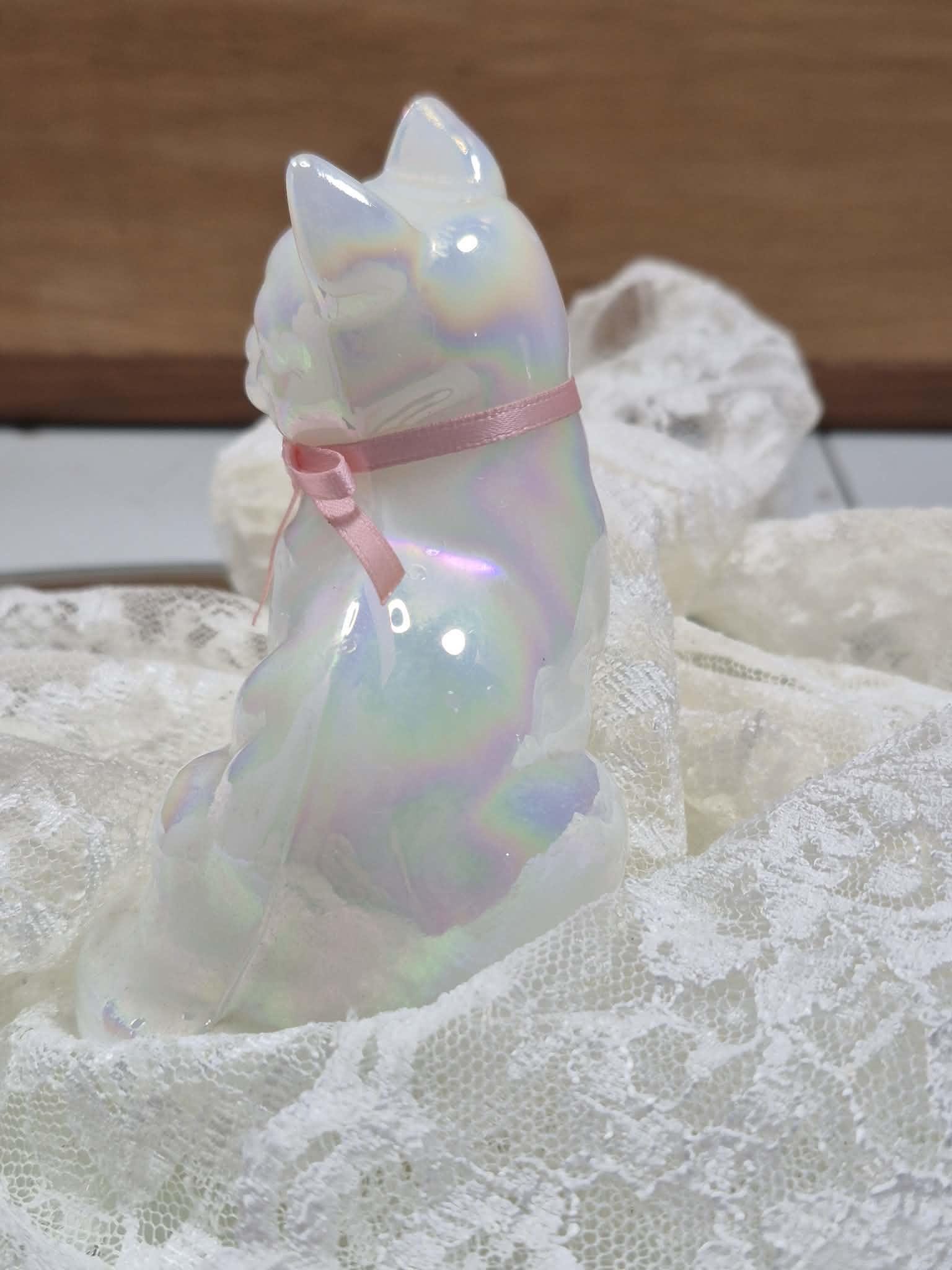 Fenton Opalescent Glass Cat 'mother of Pearl' White Iridescent