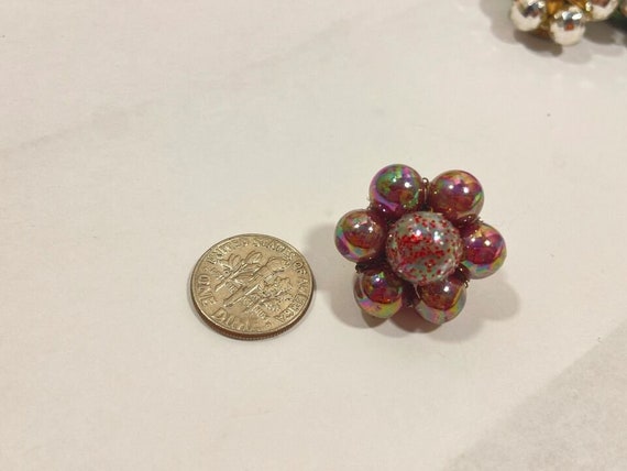 Vintage Earring Lot ! 3pcs 1940s Flower Clip ons … - image 3