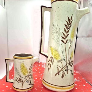 RARE Arnels Pottery Coffee Pitcher & Creamer Retro Harvest Wheat Design Earthenware MCM