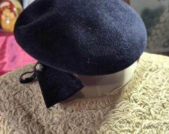 Black Beret With Dragonfly Brooch Vintage Hat Winter Hat Retro Hat