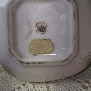 Elegant Baby Pink Bud Vase by Lefton China with Delicate Porcelain Flowers image 11