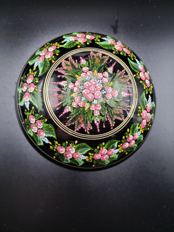 Intriguing Nesting Decorative Round Boxes From Th… - image 2