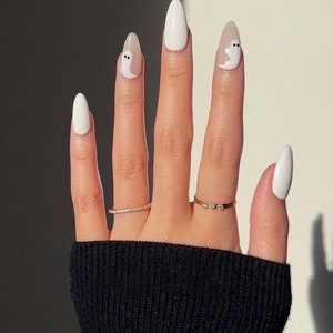 White design acrylic nails online