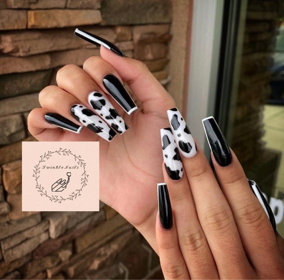 Uña negra con línea blanca / Diseño de uñas de vaca / Kit de - Etsy España