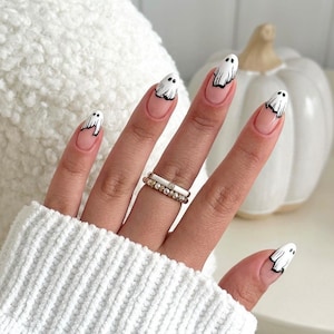 Ghost Nails| Halloween Nails | Fake Nails | Press On Nails | Glue On Nails