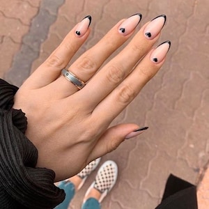 Black French Tip Nails | Heart Design | Press On Nails | Fake Nails | Glue On Nails