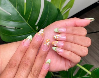 Pastel green Nails with Flowers design | Fake Nails | Glue On Nails | Press On Nails