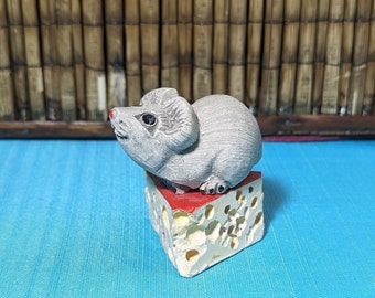 Vintage Artesania Rinconada #73 Classic Mouse on Swiss Cheese Figurine Uruguay Retired