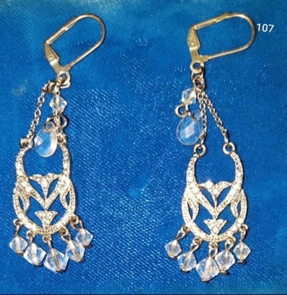 Glittery dangly vintage earrings - image 1