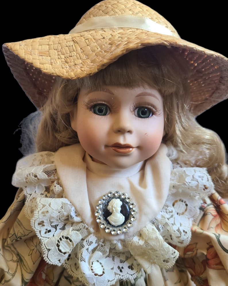 The Wimbledon Collection 17 Porcelain Doll 3034 Athena Etsy