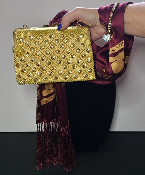 Verslagen Beringstraat spion Buy Vintage Golden Name Clutch Purse Complimented With Maroon Silk Online  in India - Etsy