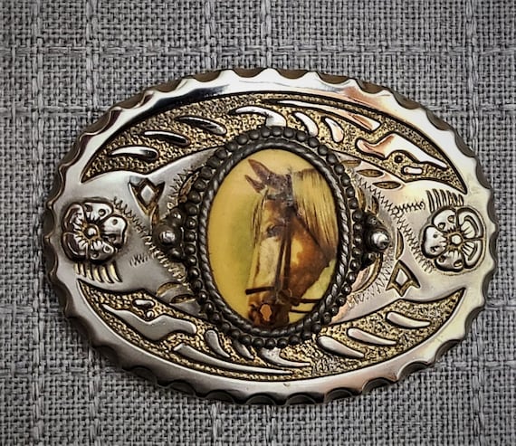 Horse Head Cameo Belt Buckle Metal Commemorative … - image 1