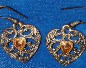 Vintage bronze/copper filigree heart earrings