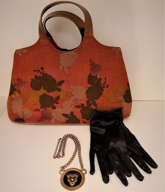 Purse Glove and Leopard Necklace Trio, Top Handle… - image 2