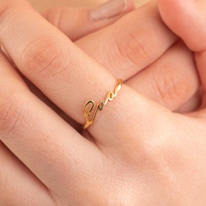 Sterling Silver Personalized Name Ring: Custom Stackable Jewelry