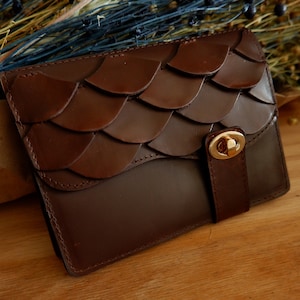 Cartera de viaje de cuero hecha a mano