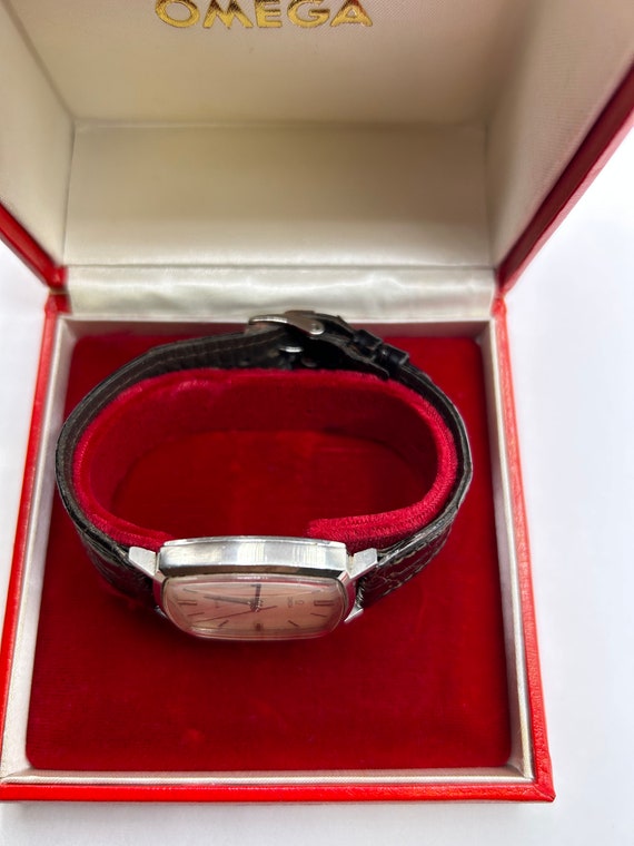 Vintage Omega Squareface Wind up Watch Gem