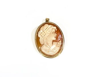 Vintage Oval 14k Yellow Gold Cameo Pendant / Pin