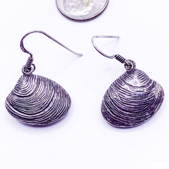 Vintage Sterling Silver Clam Shell Earings - image 1