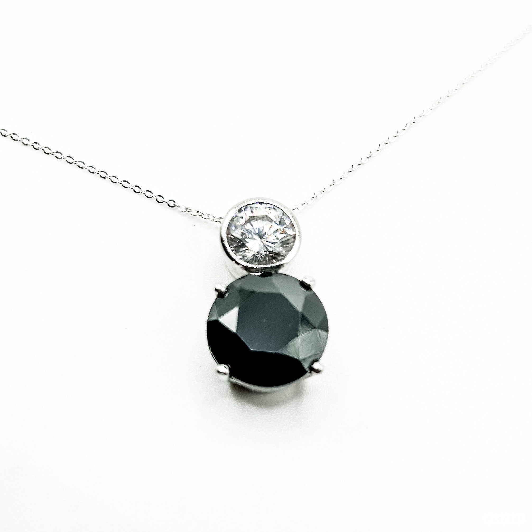 New Zinzi Sterling Silver Necklace With Large CZ and XL Onyx