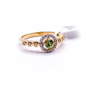 Rare Demantoid Garnet and Diamonds 18k Yellow Gold Ring