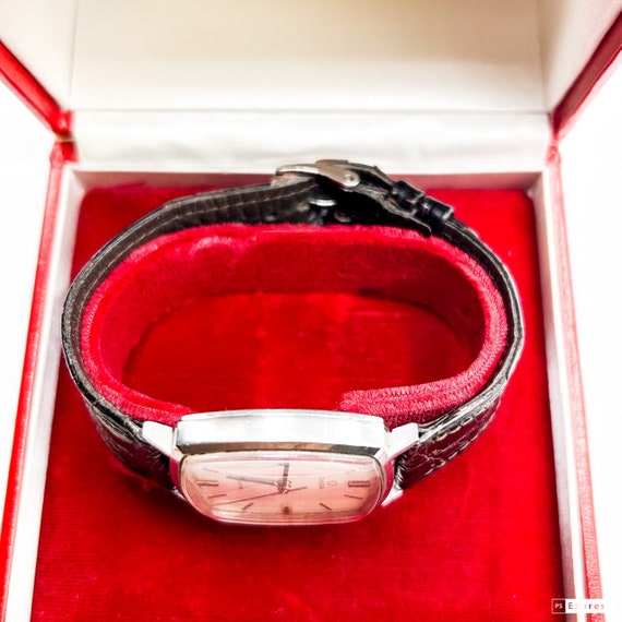 Vintage Omega Squareface Wind up Watch Gem