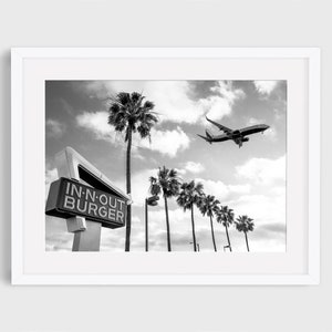 zwart-wit Los Angeles In-N-Out Burger Print, Wall Art Print, iconische fotografie, Fine Art Print, stedelijk landschap, vliegtuig palmboom
