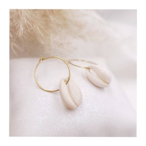 Gold stainless steel shell hoop earrings, white cowrie earring, women&#39;s Christmas gift