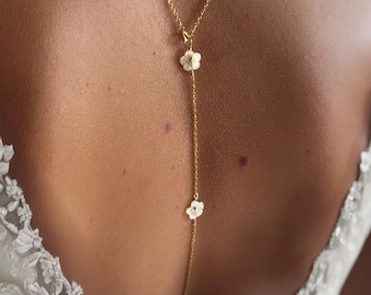 Collier de dos mariée, collier dos nu fleur blanches, bijoux dos mariage, cadeau de noël femme, bijoux cérémonie civile