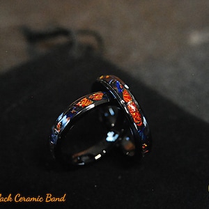 Dichrolam Red Burl Fire n Ice Blue Rings on Black Ceramic Bands 4mm, Twin Flame Ring Set
