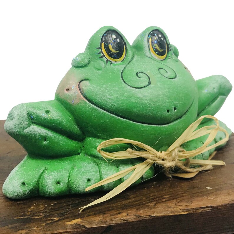 tiny ceramic frog