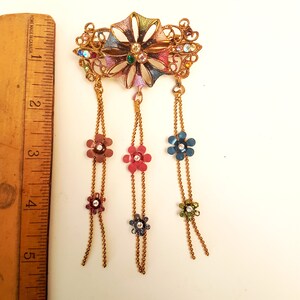 Vintage hairclip barette in a medieval flower design. Hair jewelry with rhinestones in soft rose and blue tones. Gold metal details. image 8