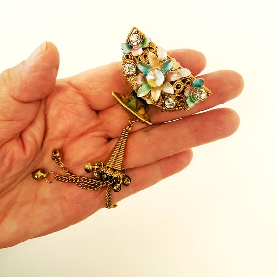 Vintage rhinestone gold metal claw clip barrette.… - image 10