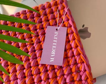 BESTSELLER Crochet MacBook Case | iPad Sleeve | Laptop Case | Colorful MacBook Sleeve | Case for your Laptop | Birthday Gift | Customizable