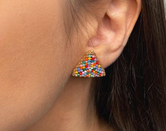 Pendientes triangulares con cuentas de arcoíris de colores Miyuki 3D