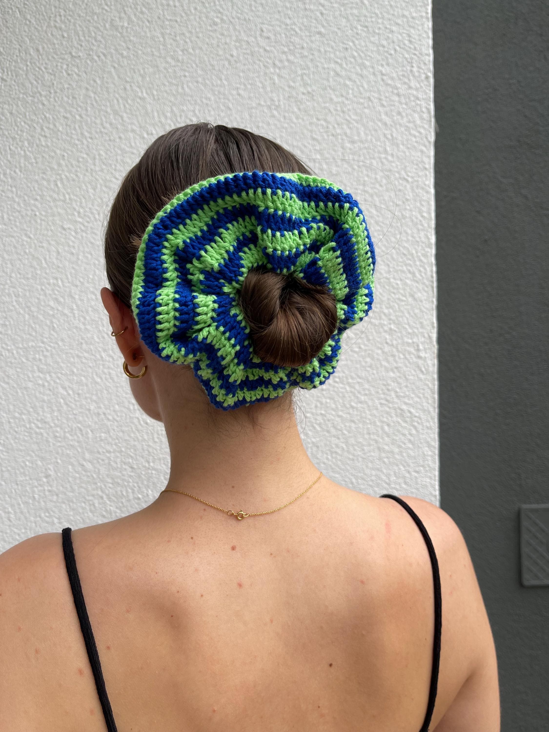 CROCHET SCRUNCHIE | Cotton Yarn | Big Ponytail Bow | Colorful Knitted Elastic Tie | Hair Accessories | Multicolored | Gehäkeltes Haargummi