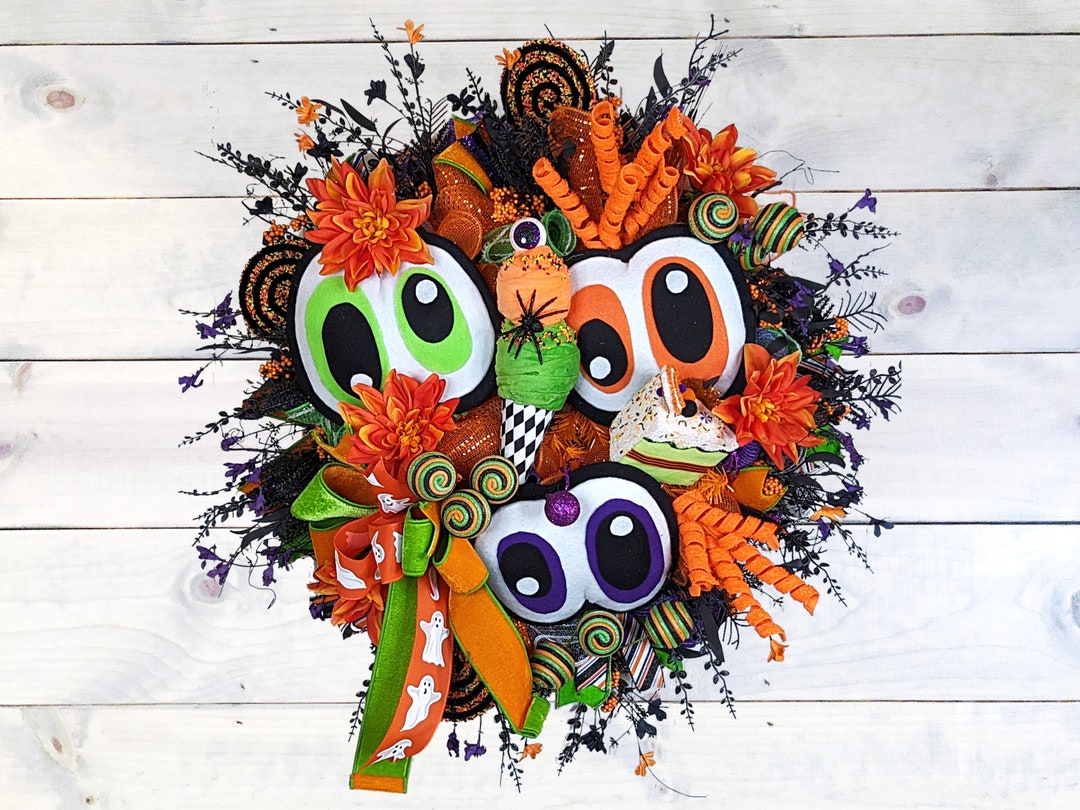 Whimsical Googly Eyes Halloween Wreath Halloween Wall Decor Etsy
