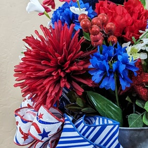 Red White and Blue Patriotic Centerpiece, 4th of July Table Arrangement ...