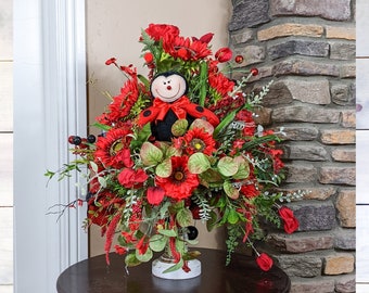 Ladybug Porch Arrangement | Summer Sunflower Arrangement | Ladybug Welcome Centerpiece | Ladybug Floral Arrangement