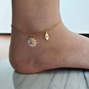 Sunflower Anklet for women, Personalized 18k gold dainty Gold Sunflower initial leaf unique Sun Flower Anklet for mother, mother's day gift
