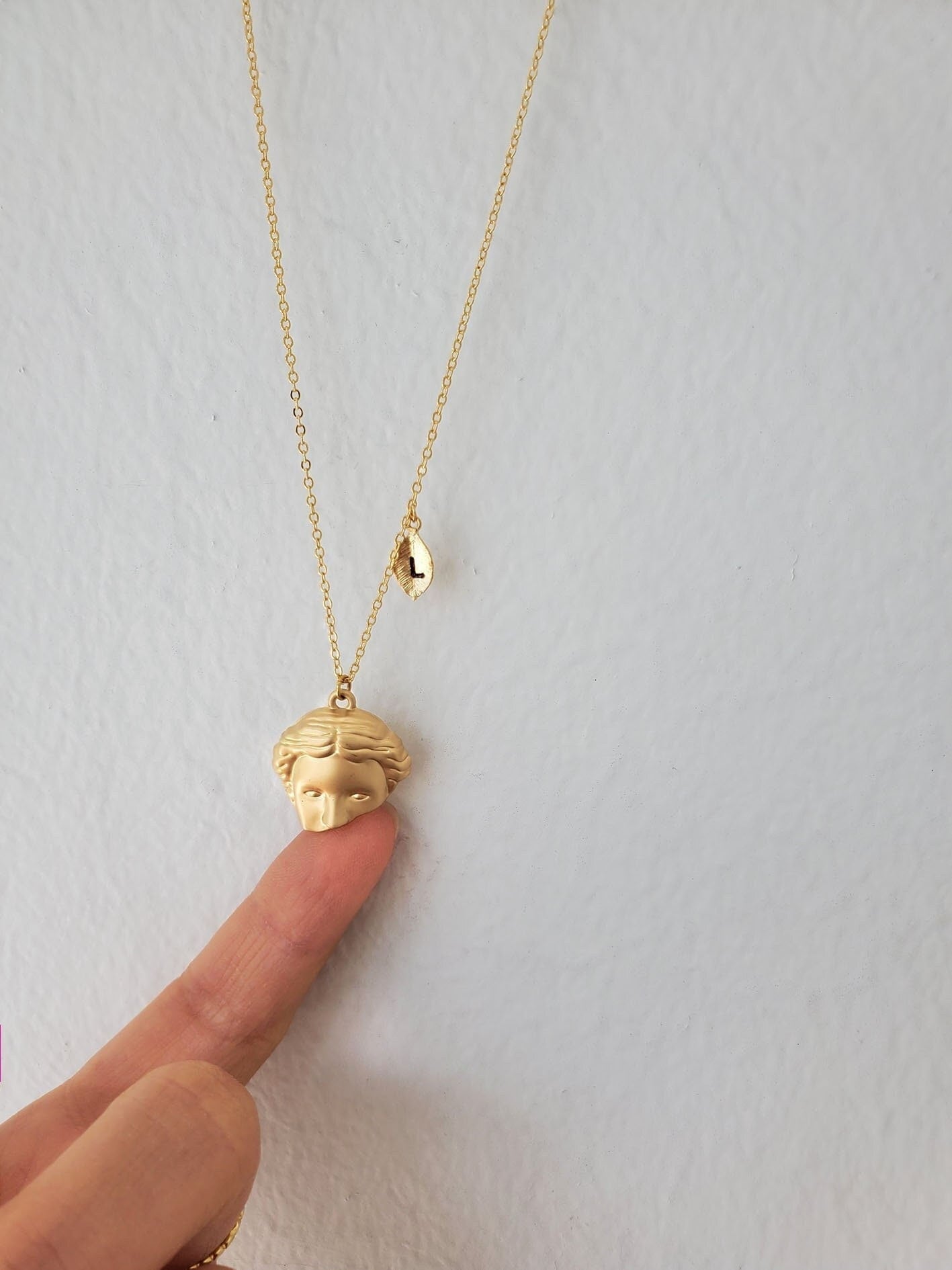 Gold Etsy - Necklace Venus