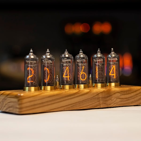 Nixie Tube Clock IN14 van de USSR-productie op 6 lampen