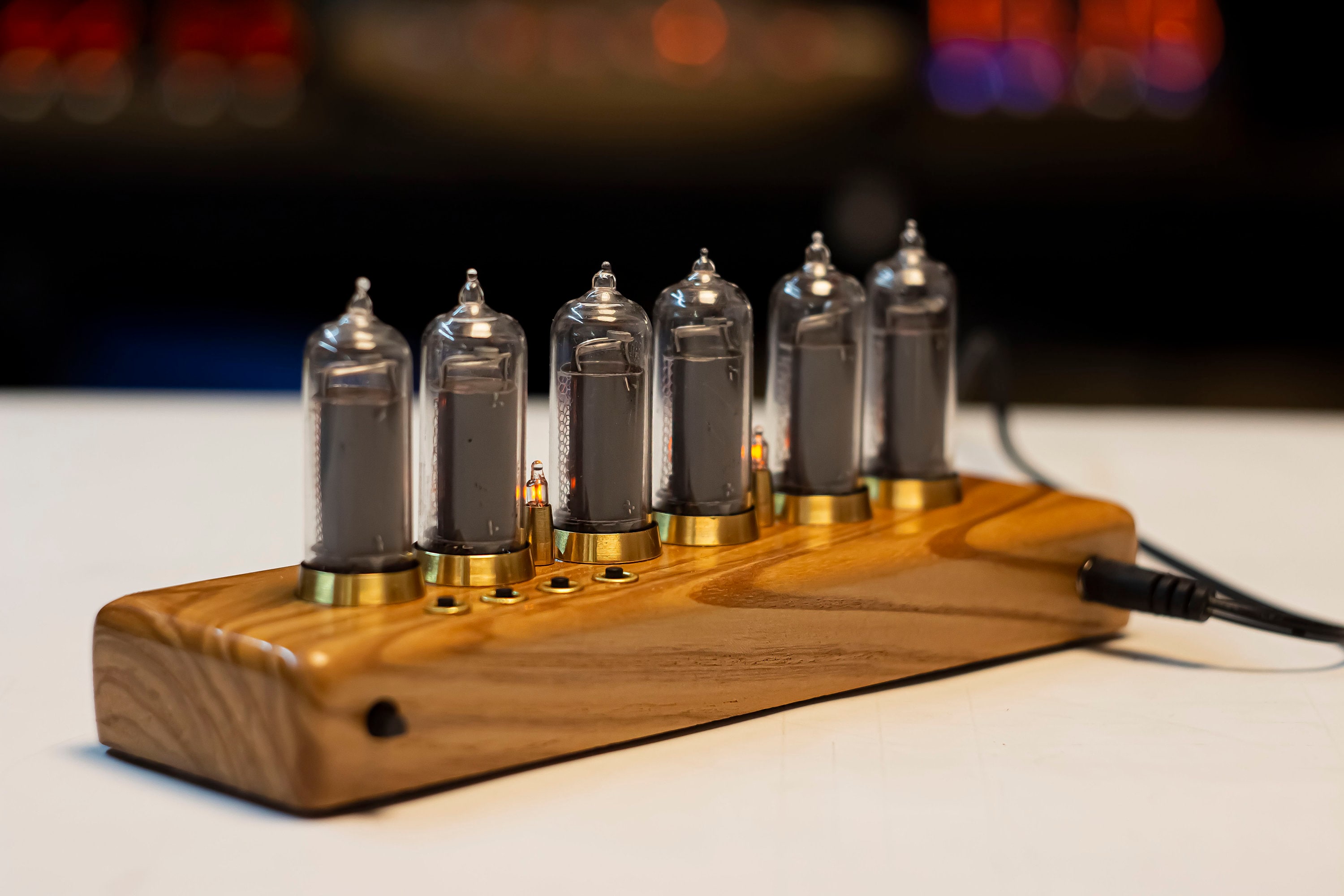 ソ連製の6灯式ニキシー管時計IN14 - Etsy 日本